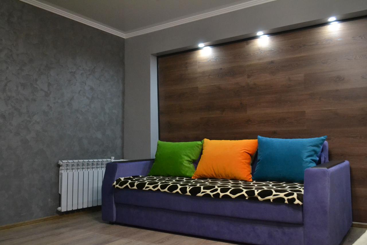 Хай-Тек Апартаменты В Центре По Гоголя51 Karaganda Exterior photo